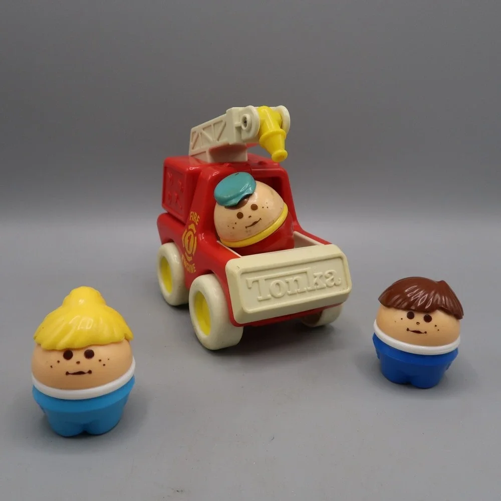 Tonka Bandai‎ Fire Truck Car with Figures Little Tikes People Toy Lot